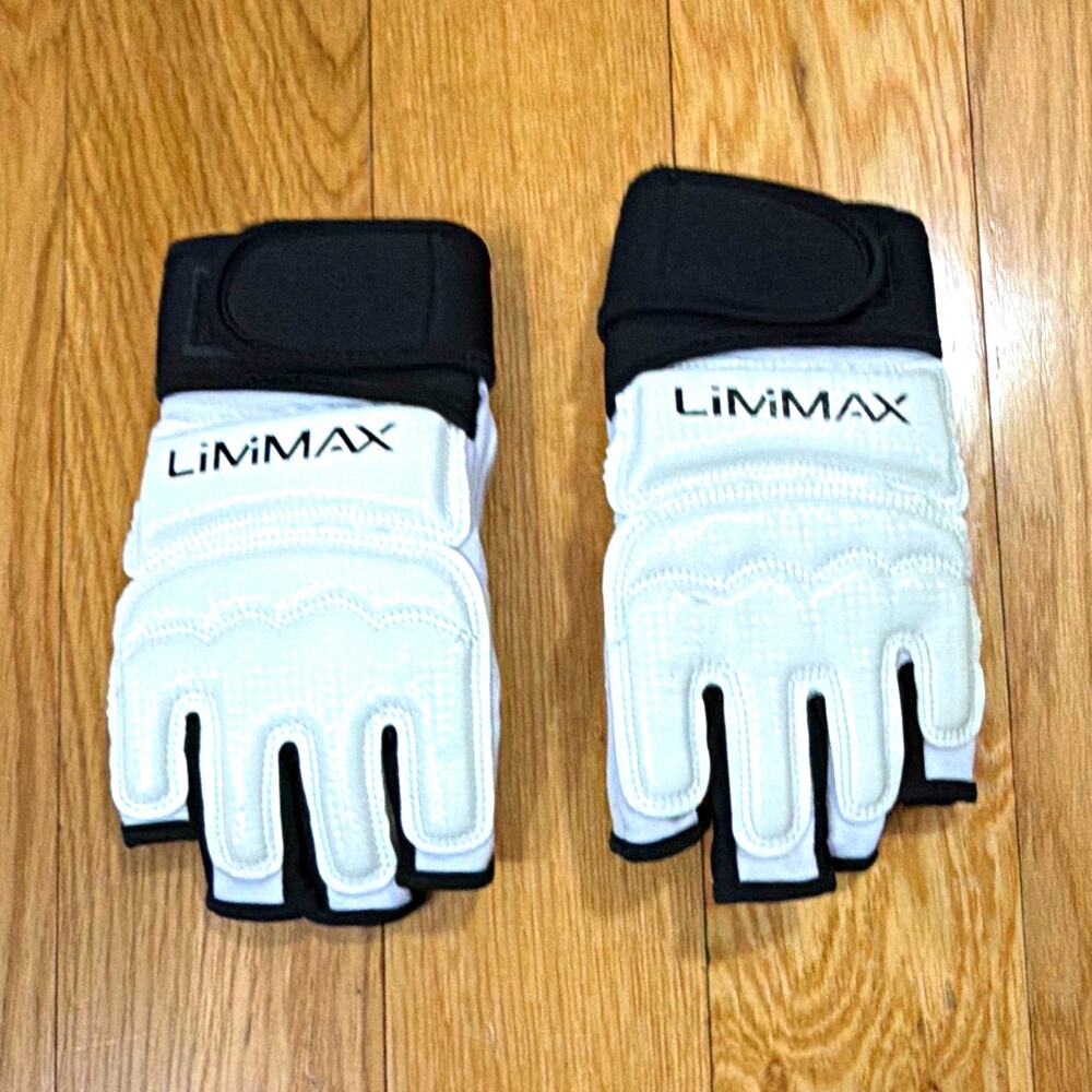 LiMiMAX Half Finger sparing/kickboxing Gloves Wrist Wrap White/Black Large
